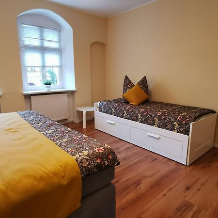 Ferienwohnung Schlossblick Mit Parkplatz Pirna Exterior foto